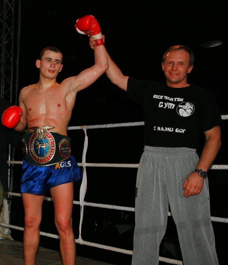 Дмитрий Валент — архив клуба Kickfighter