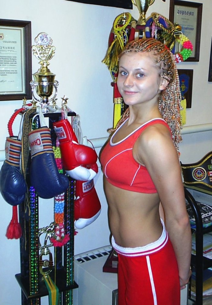 Вероника Домбровская — архив клуба Kickfighter