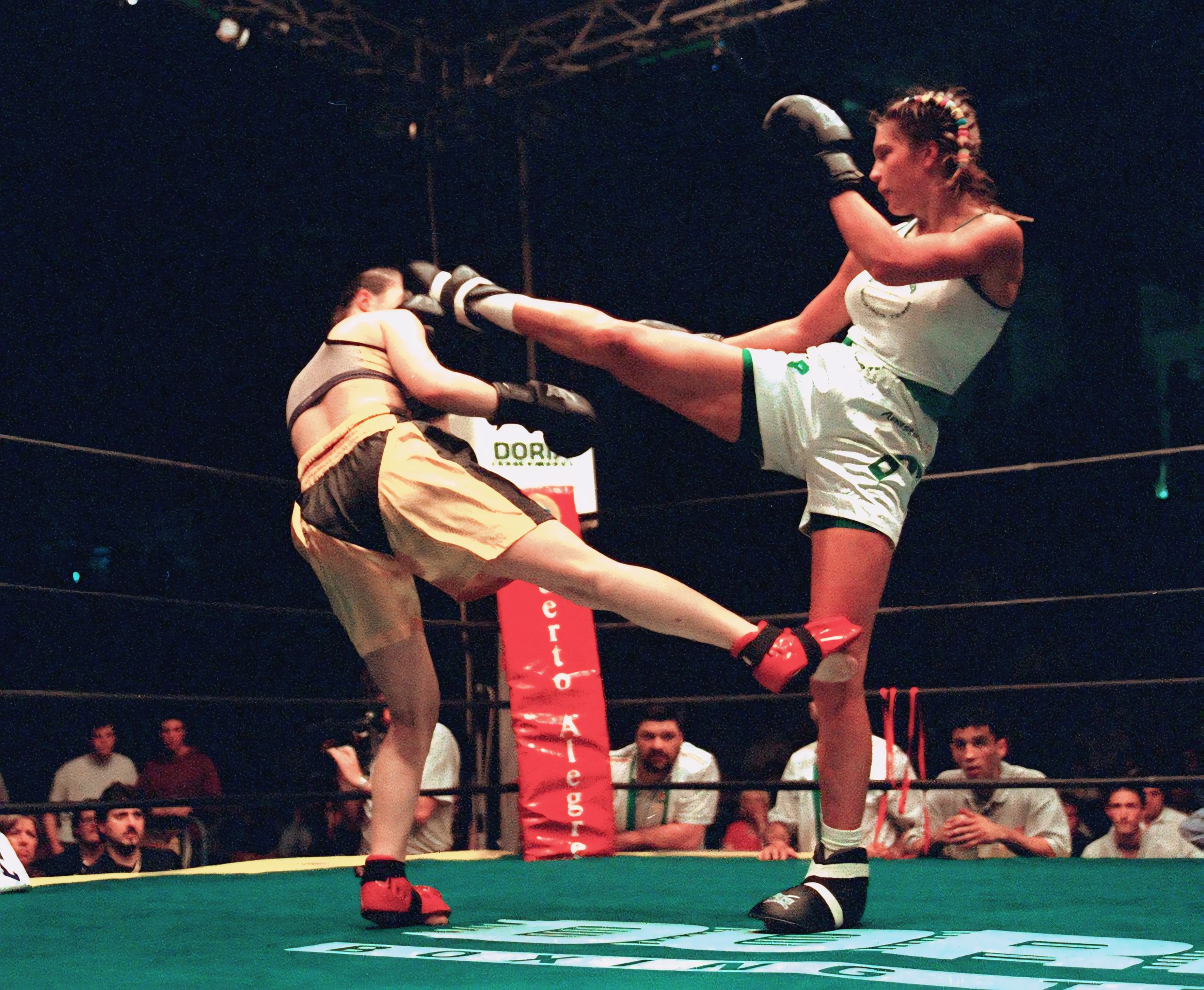 Анастасия Сазонова — архив клуба Kickfighter