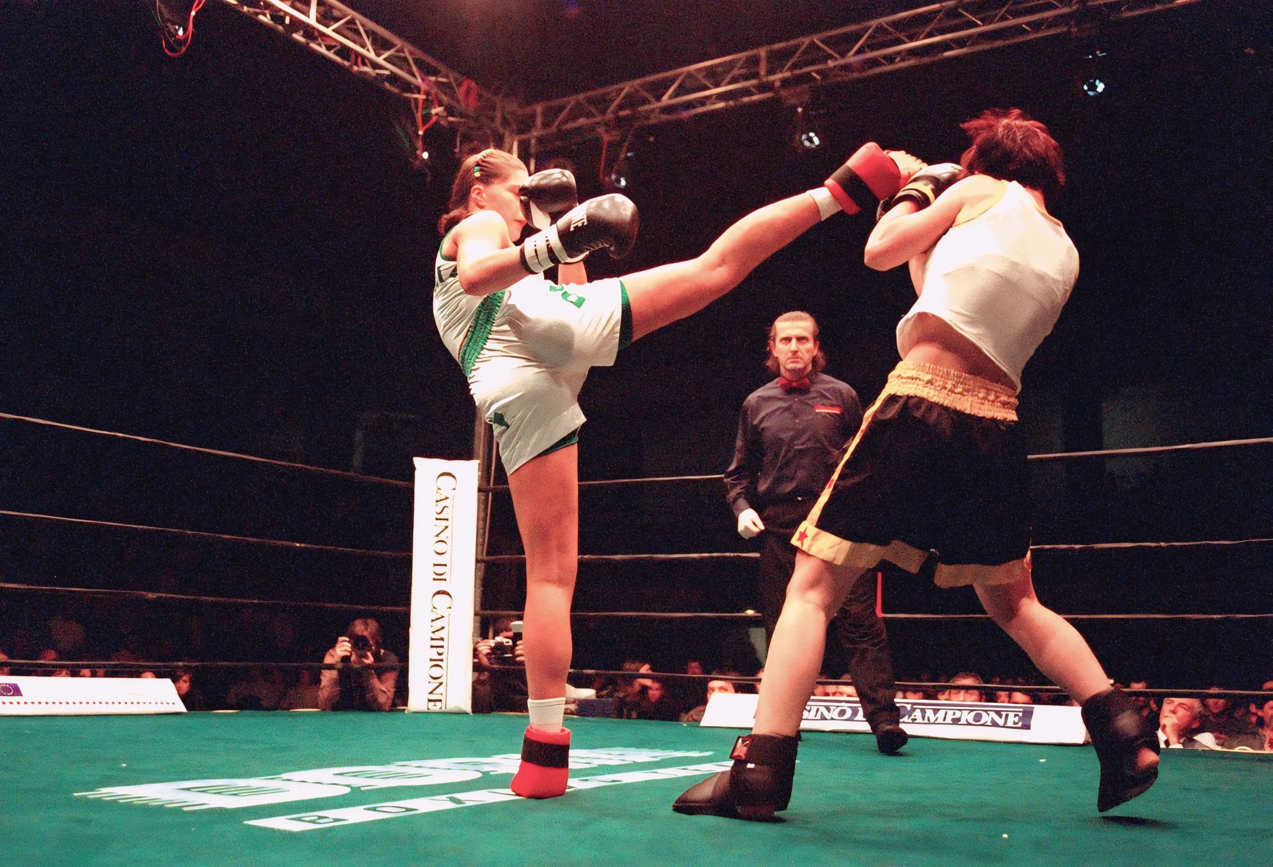 Анастасия Сазонова — архив клуба Kickfighter
