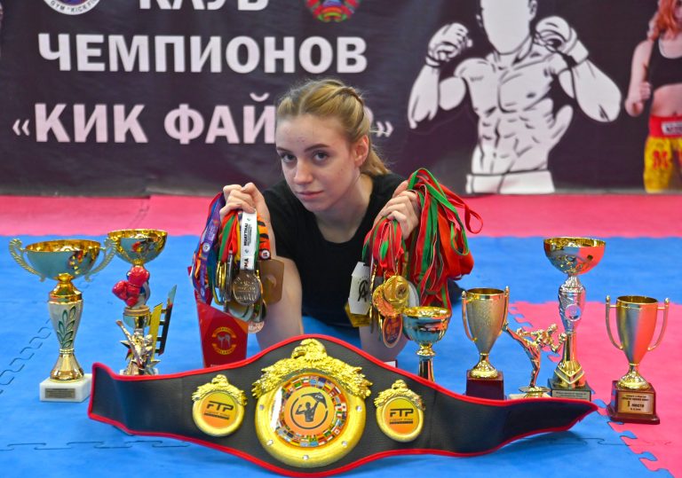 Валерия Хватик — архив клуба Kickfighter