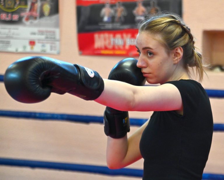 Валерия Хватик — архив клуба Kickfighter