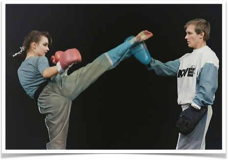 История Kickfighter 1989 – 1994 — архив клуба Kickfighter