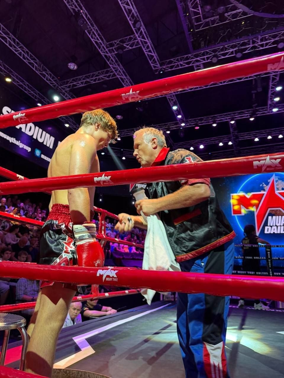 Летние сборы в Таиланде и победа Стаса Пинчука на MAX Muay Thai — архив клуба Kickfighter